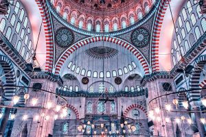 Istanbul-suleymaniye-mosque-in-istanbul