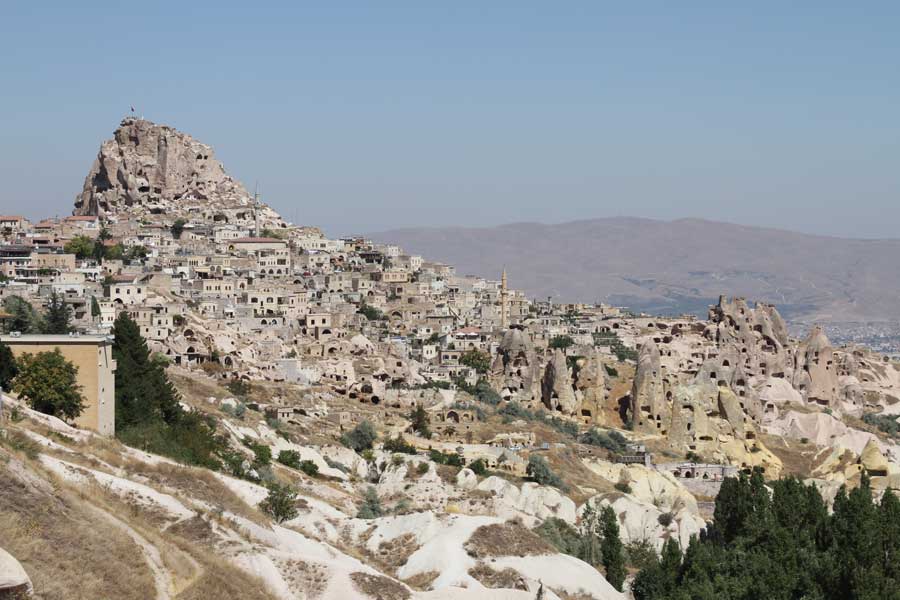 Cappadocia View_of_Uçhisar_from_the_Valley_of_Pigeons